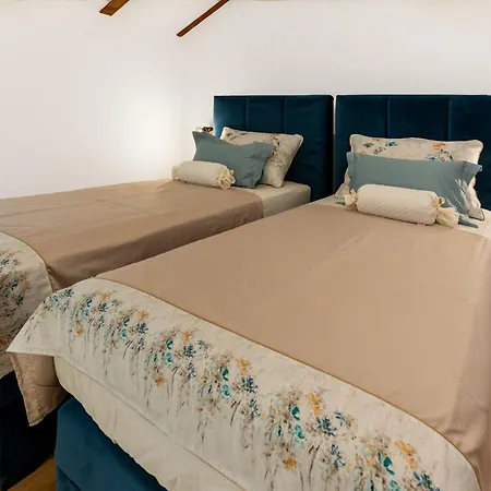 New! Oldie But Goldie Appartement *