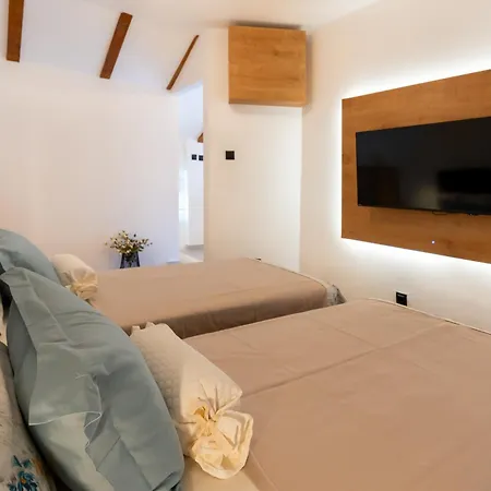 New! Oldie But Goldie Apartamento Split